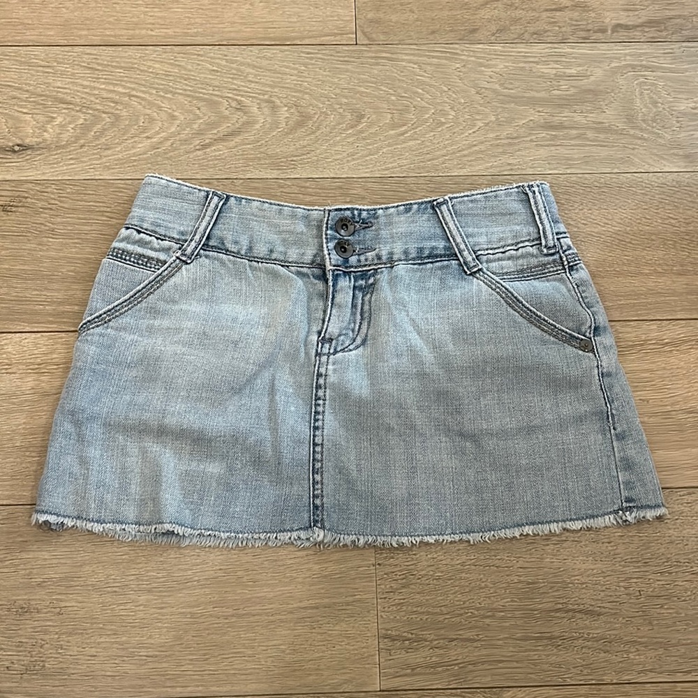 Roxy jean skirt